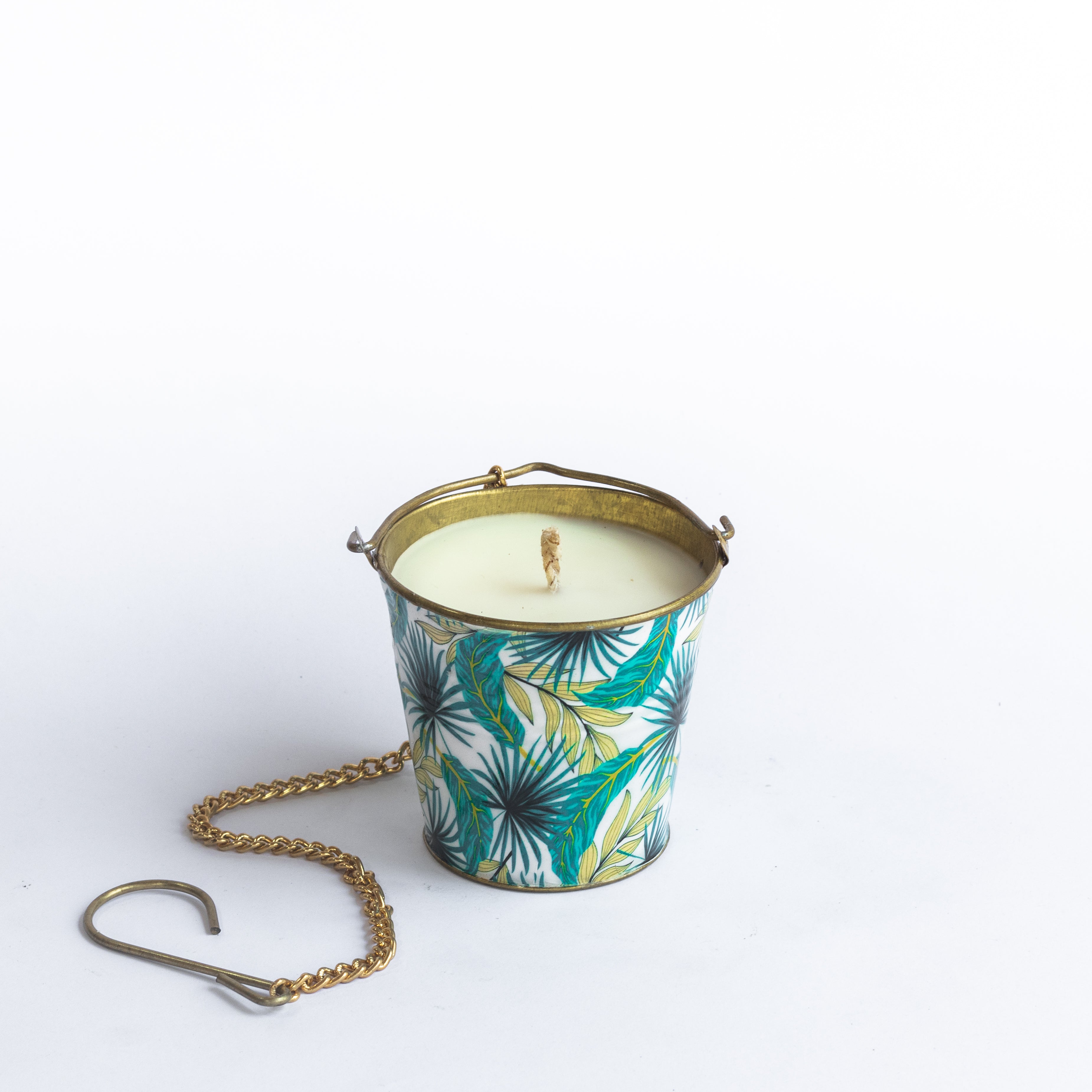 Hanging Bucket Candle - Seaside Whisper