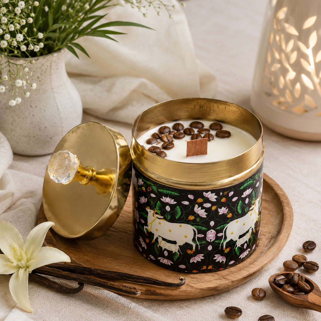 Black- Pichwai Jar Candle - Velvety Vanilla