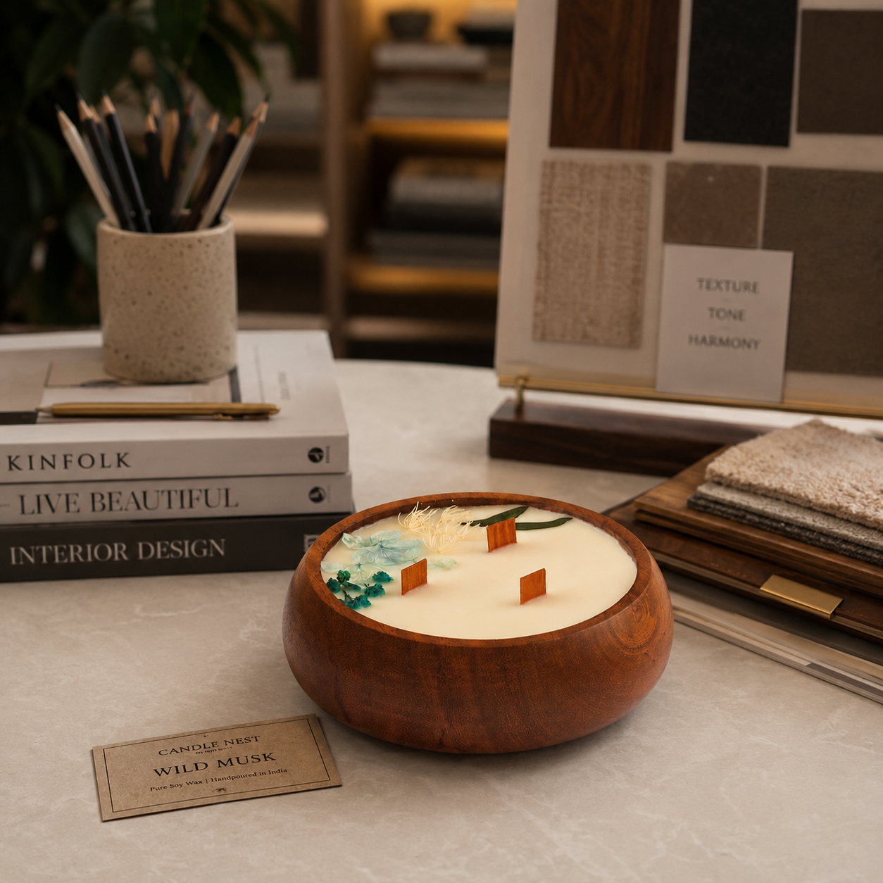 Luxe Wooden Bowl Candle - Wild Musk