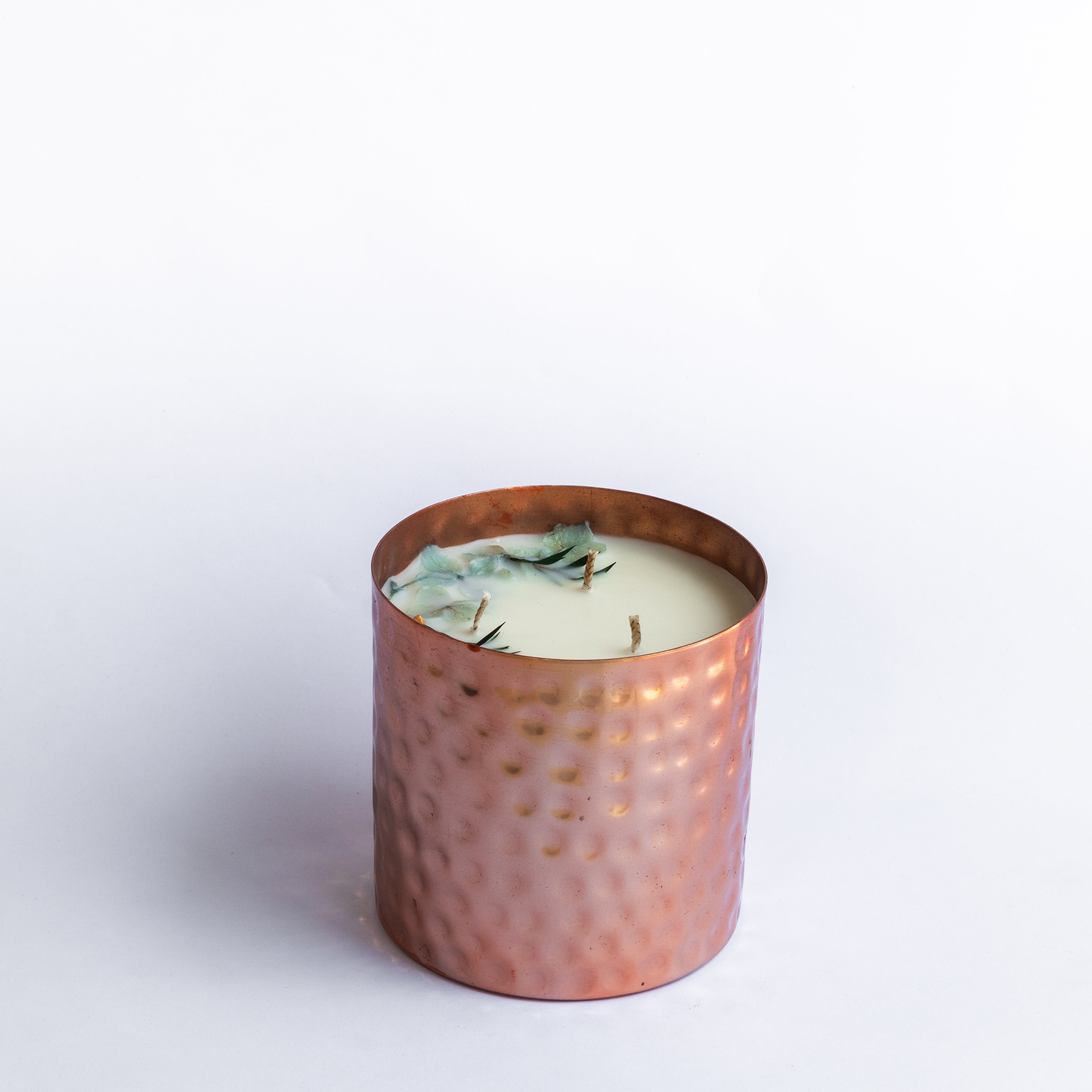 Majestic Hammered Jar Candle - Wild Musk